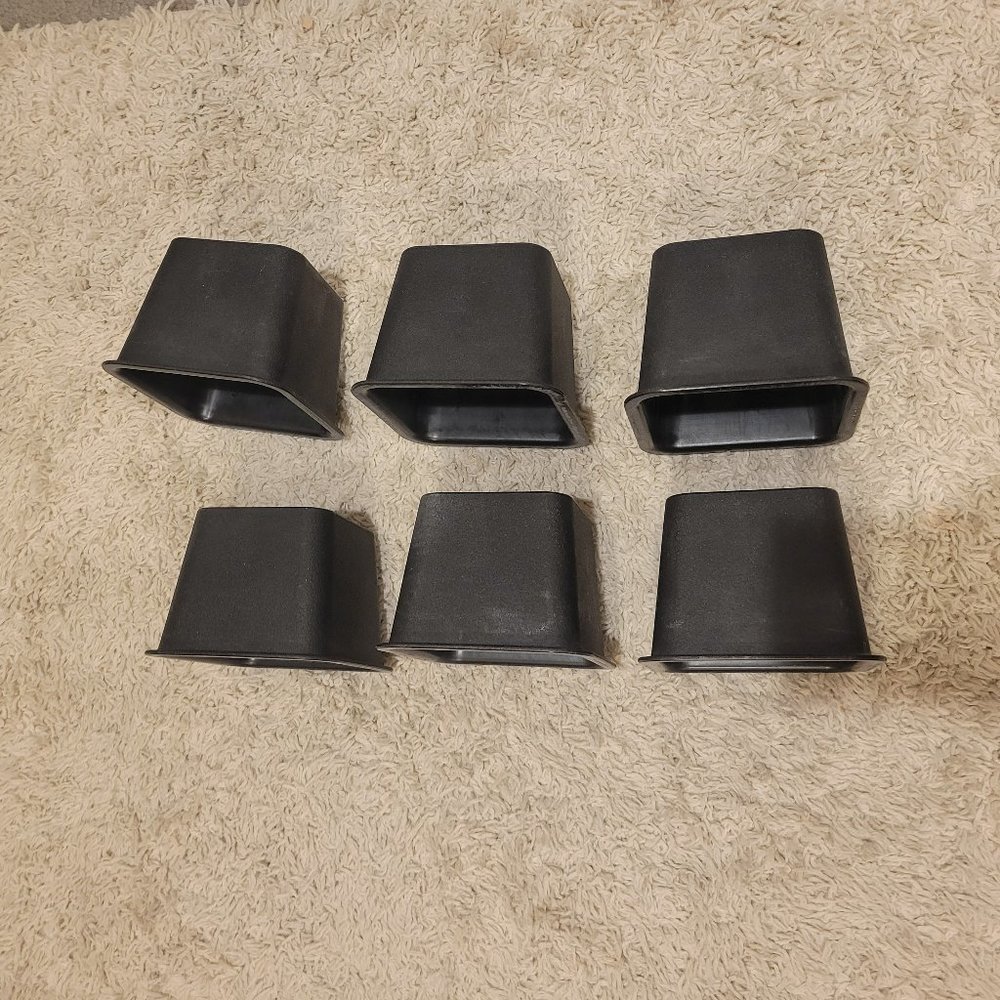 Black Bed Risers - Heavy Duty Stackable Furniture Risers   Supports 1,300 lbs -